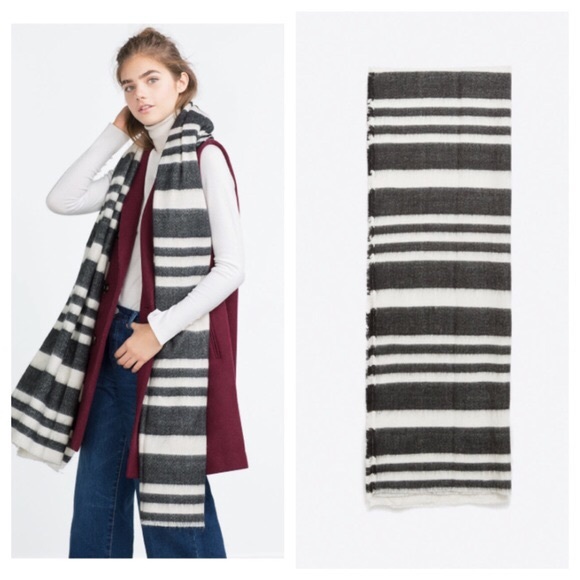 Zara Accessories - ZARA Black & White Oversized Striped Blanket Scarf